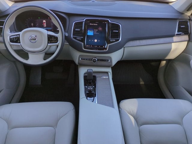 2023 Volvo XC90 Plus