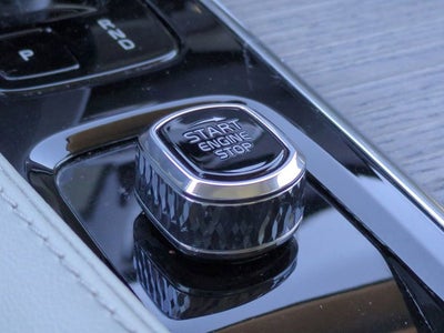 2023 Volvo XC90 Plus