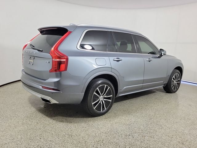 2020 Volvo XC90 T5 Momentum
