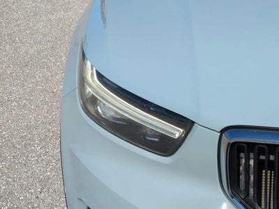 2019 Volvo XC40 Momentum