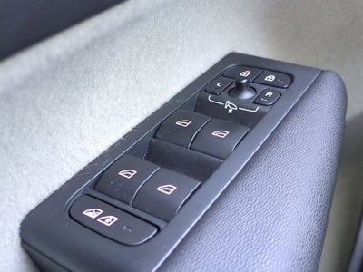 2019 Volvo XC40 Momentum