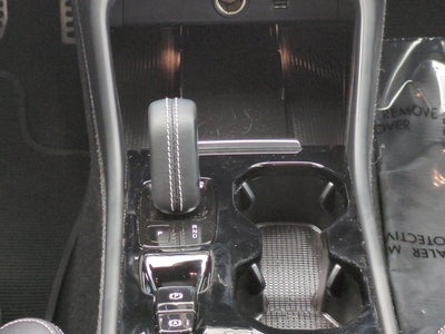 2021 Volvo XC40 R-Design