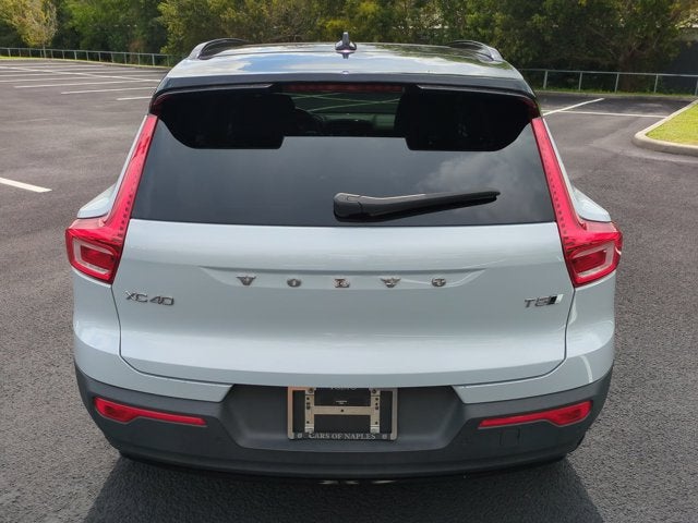 2021 Volvo XC40 R-Design