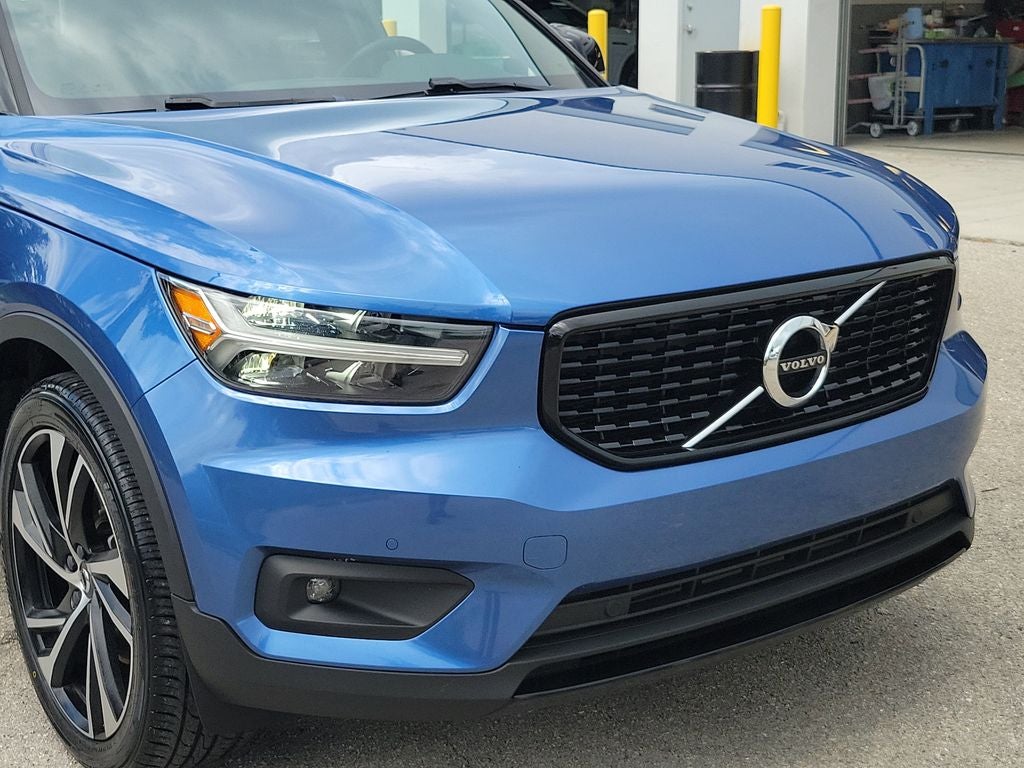2021 Volvo XC40 R-Design