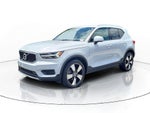 2020 Volvo XC40 Momentum
