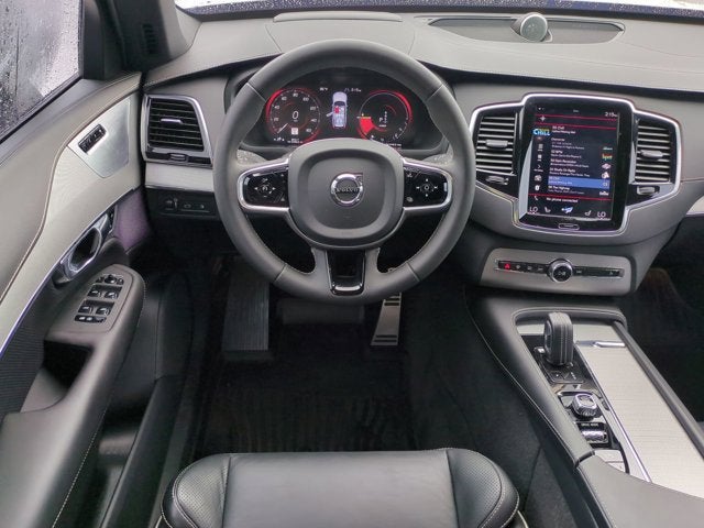 2021 Volvo XC90 R-Design