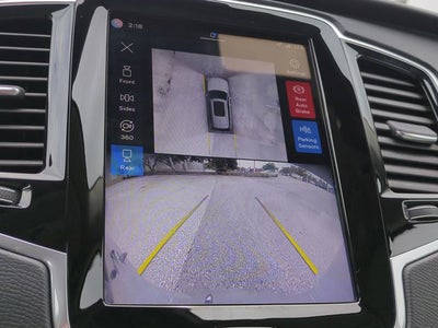 2024 Volvo XC90 Recharge Plug-In Hybrid Plus Bright Theme