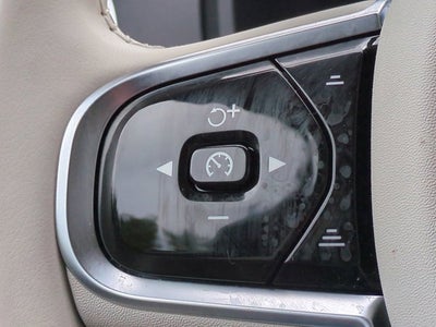 2024 Volvo XC90 Recharge Plug-In Hybrid Plus Bright Theme