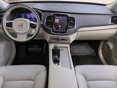 2024 Volvo XC90 Recharge Plug-In Hybrid Plus Bright Theme