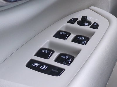 2024 Volvo XC90 Recharge Plug-In Hybrid Plus Bright Theme