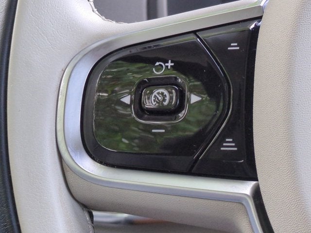 2024 Volvo XC90 Recharge Plug-In Hybrid Plus Bright Theme