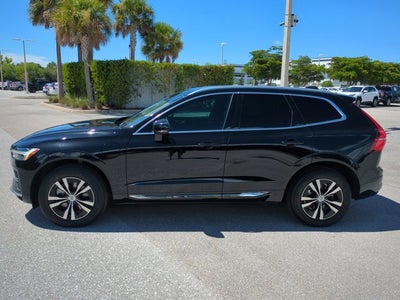 2023 Volvo XC60 Recharge Plug-In Hybrid Core Bright Theme
