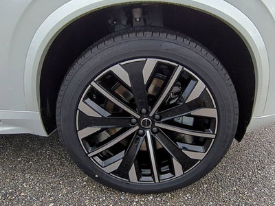 2026 Volvo XC90 Plug-In Hybrid Core