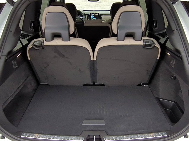 2026 Volvo XC90 Plug-In Hybrid Core