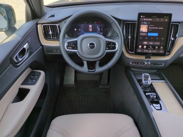 2026 Volvo XC60 Plug-In Hybrid Core