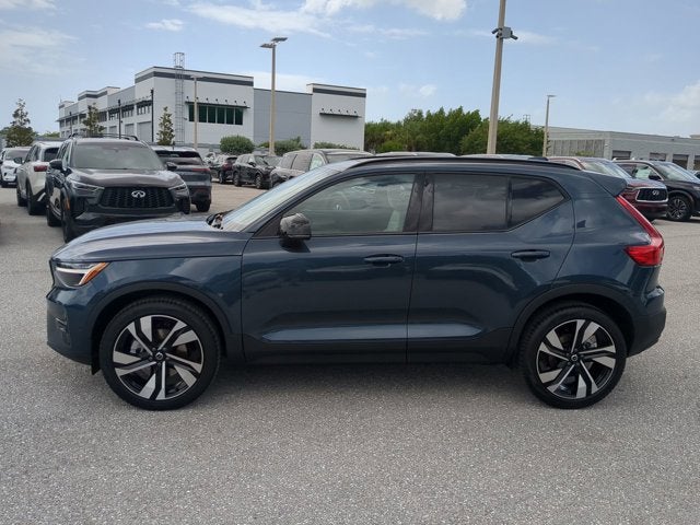 2026 Volvo XC40 Plus