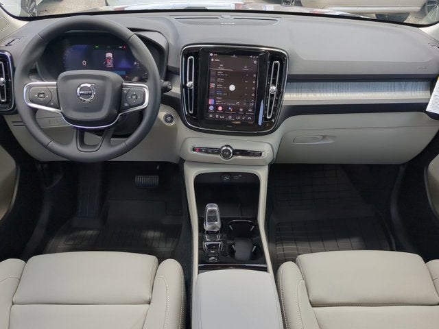 2026 Volvo XC40 Plus