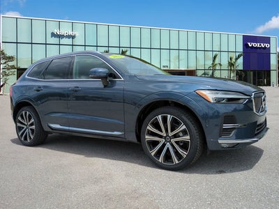 2023 Volvo XC60 Ultimate Bright Theme