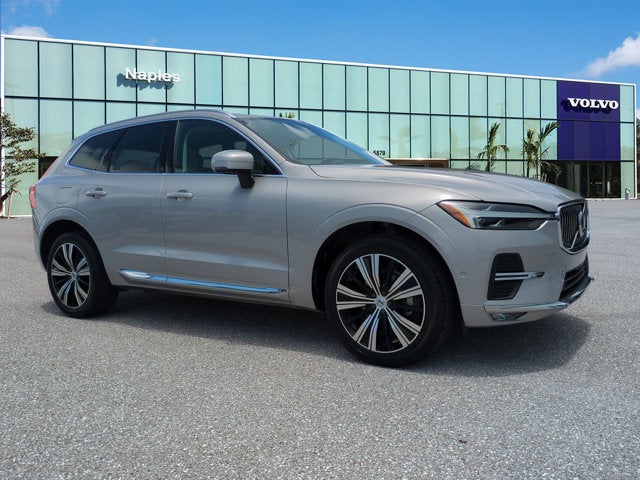 2023 Volvo XC60 Plus Bright Theme