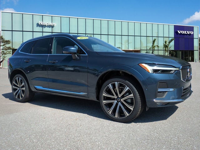 2023 Volvo XC60 Ultimate Bright Theme