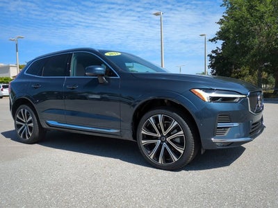 2023 Volvo XC60 Ultimate Bright Theme