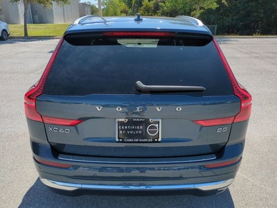 2023 Volvo XC60 Ultimate Bright Theme
