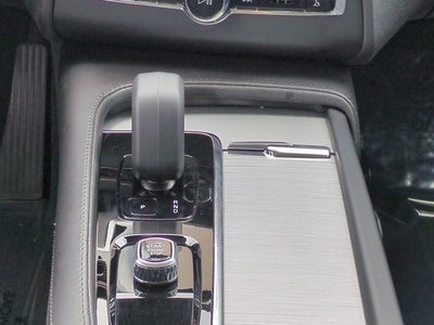 2023 Volvo XC90 Core