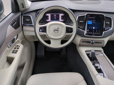 2023 Volvo XC90 Plus