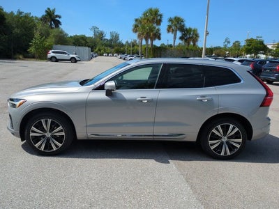 2023 Volvo XC60 Plus Bright Theme