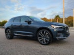 2023 Volvo XC60 Ultimate Bright Theme