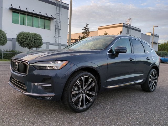2023 Volvo XC60 Ultimate Bright Theme
