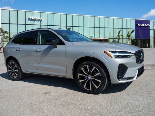 2024 Volvo XC60 Plus Dark Theme