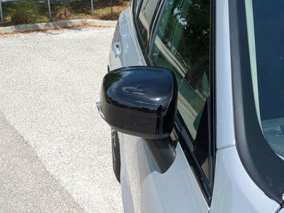 2023 Volvo XC60 Plus Dark Theme