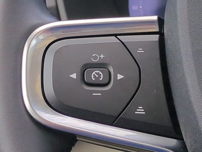 2026 Volvo XC40 Plus