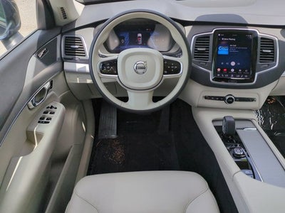 2025 Volvo XC90 Core