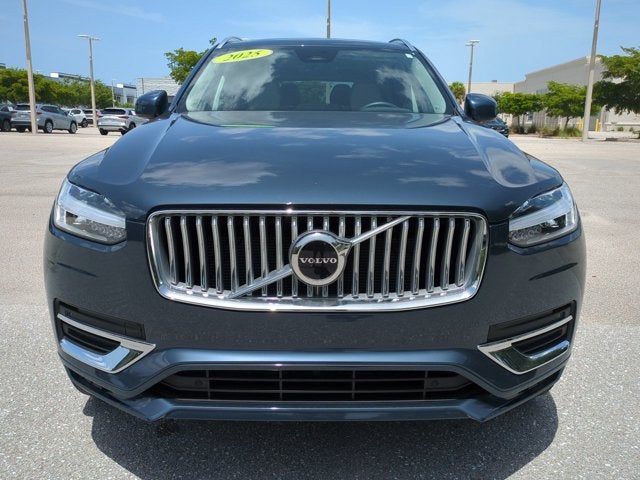 2025 Volvo XC90 Core