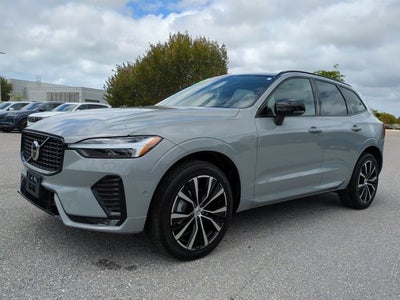 2025 Volvo XC60 Plus