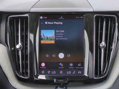 2025 Volvo XC60 Plus