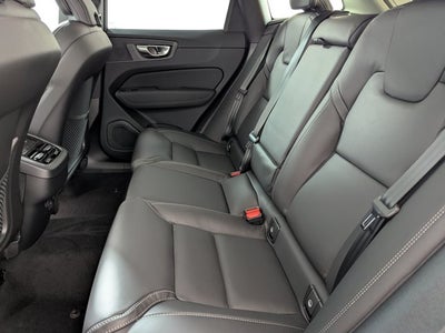 2026 Volvo XC60 B5 AWD Ultra