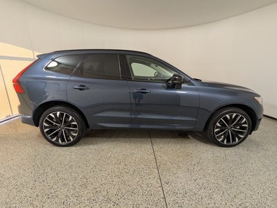 2026 Volvo XC60 B5 AWD Ultra