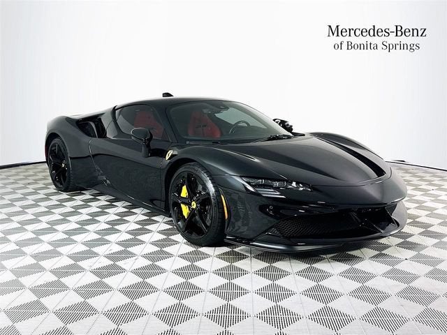 2023 Ferrari SF90 Stradale Base