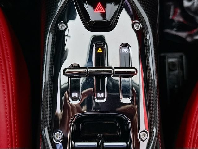 2023 Ferrari SF90 Stradale Base