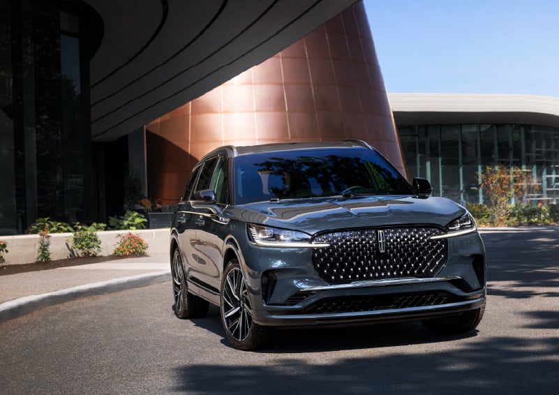 A 2026 Lincoln Black Label™ Aviator® SUV is shown with the available Special Edition Package. | Gary Yeomans Lincoln Ocala in Ocala FL