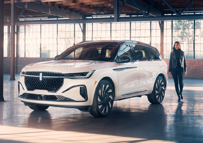 A person approaches a 2026 Lincoln Nautilus® SUV. | Gary Yeomans Lincoln Ocala in Ocala FL