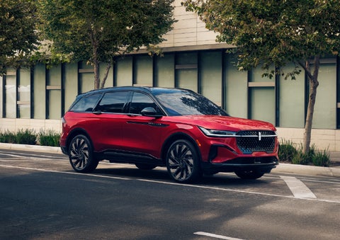 2026 Lincoln Nautilus® SUV with the available Jet Appearance Package and Hybrid transmission. | Gary Yeomans Lincoln Ocala in Ocala FL